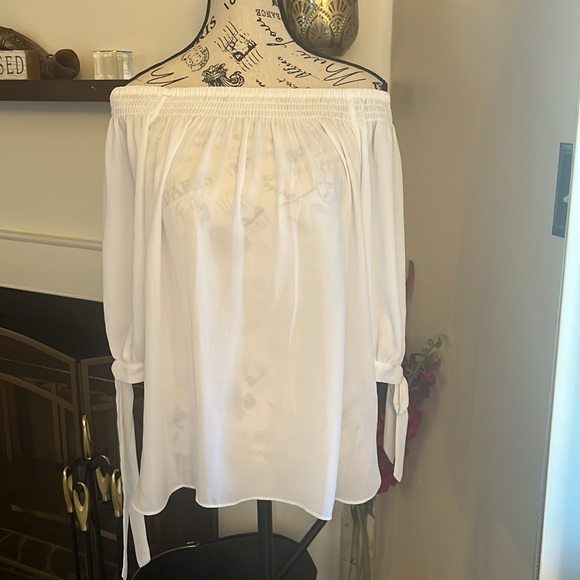 Top - Picture 4 of 6